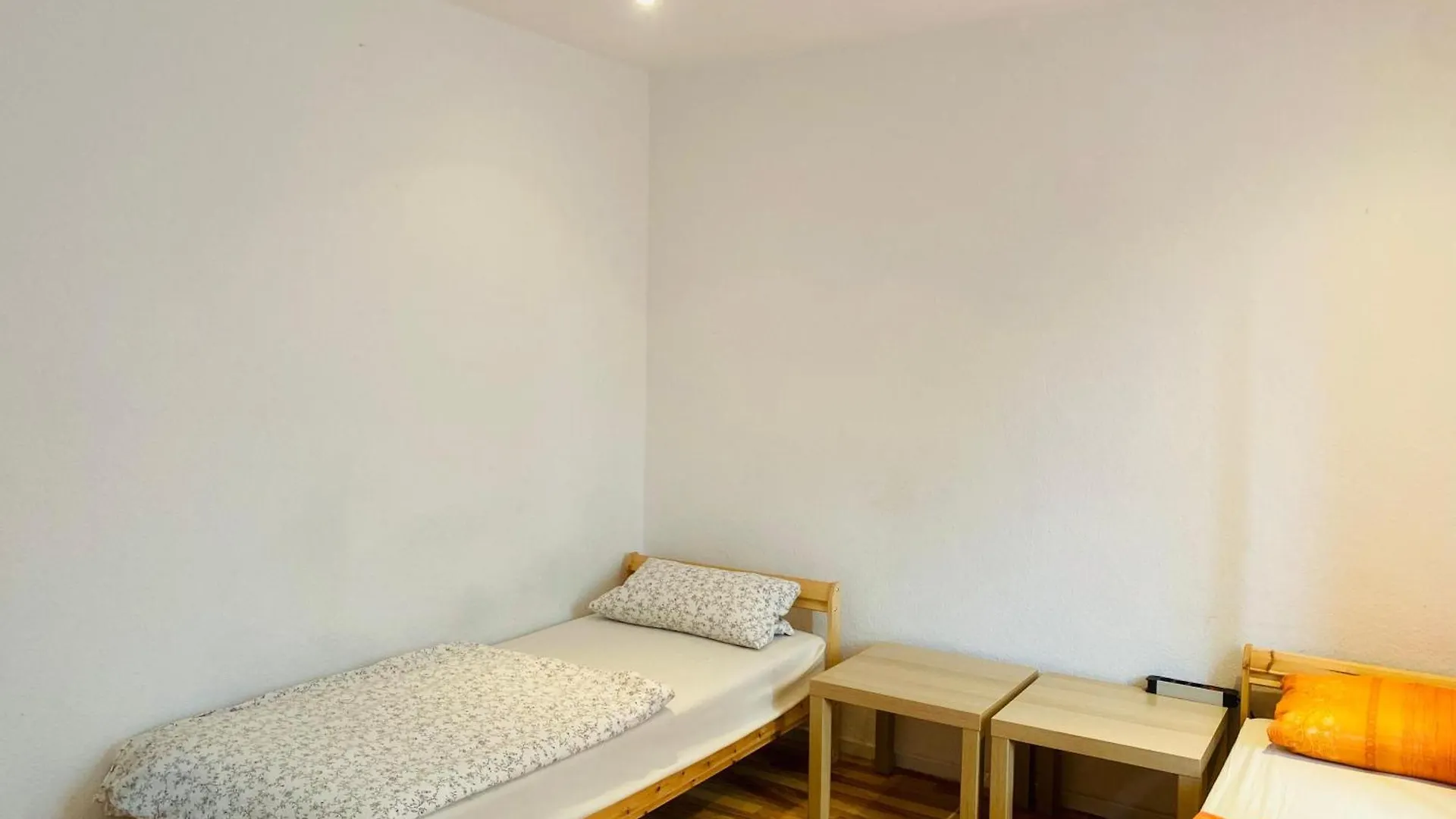 Komplettes Monteur Haus Hannover 0*,  Tyskland